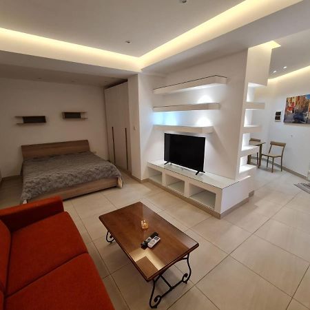 Apartmán Crescent Corner St. Paul's Bay Exteriér fotografie